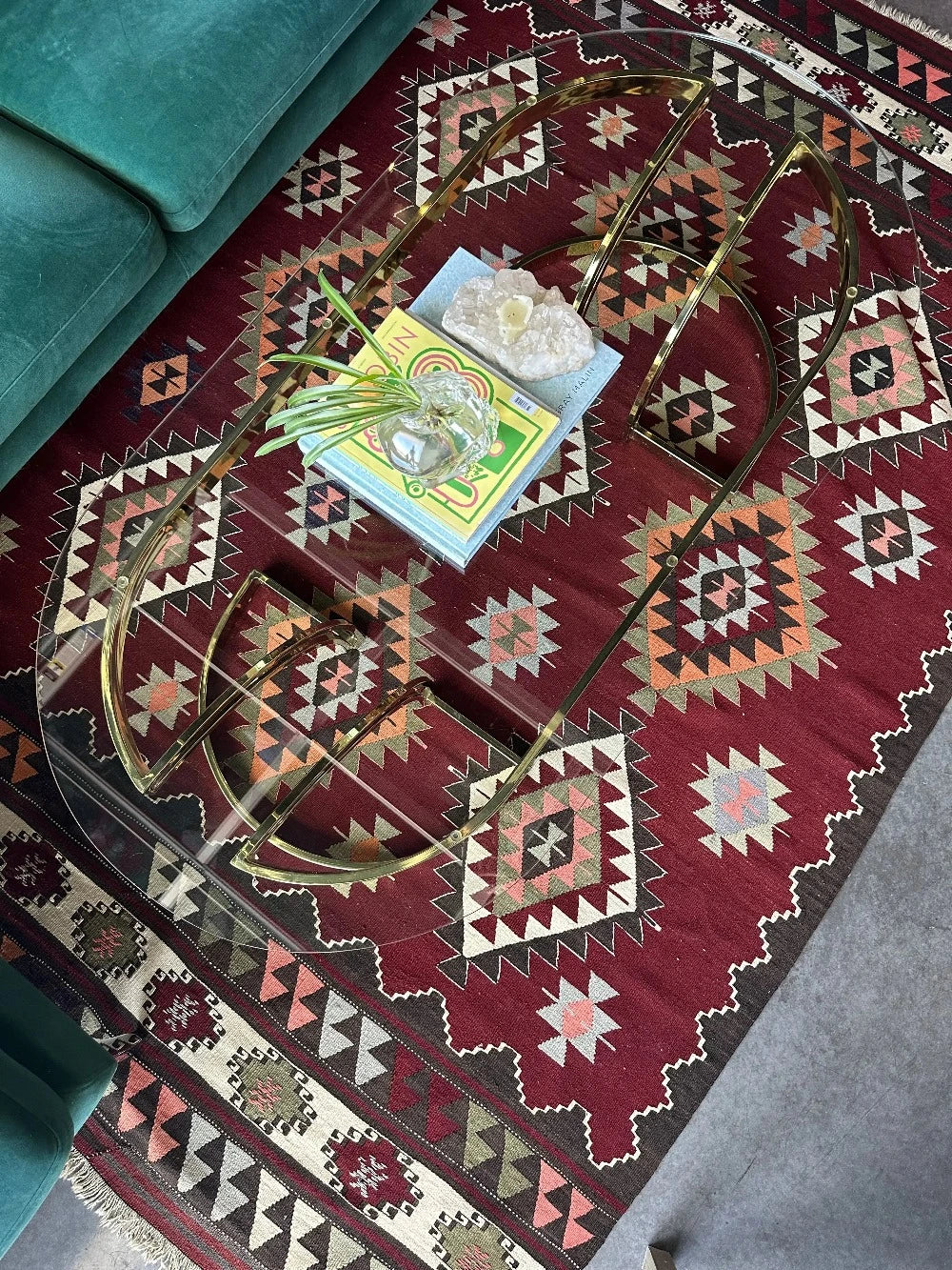 8 by 5 foot large red Turkish kilim area rug featuring large diamond medallions in the center and multiple striped borders around the outside