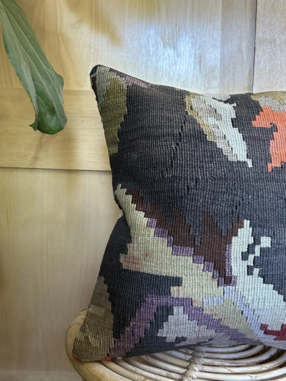 15 x 15 Floral Kilim Throw Pillow, P-0066