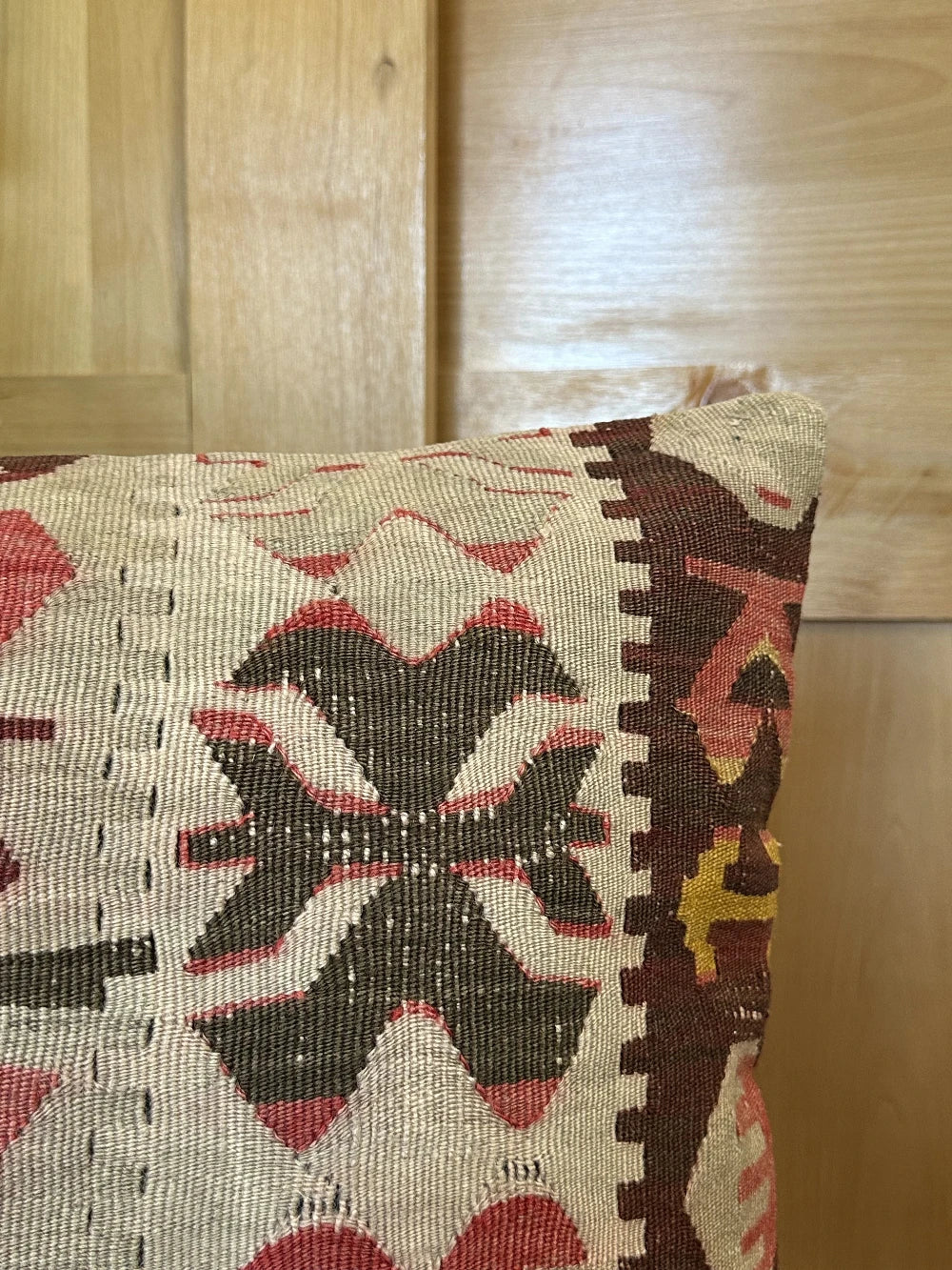 16 x 24 Red Turkish Kilim Lumbar Pillow, P-0102