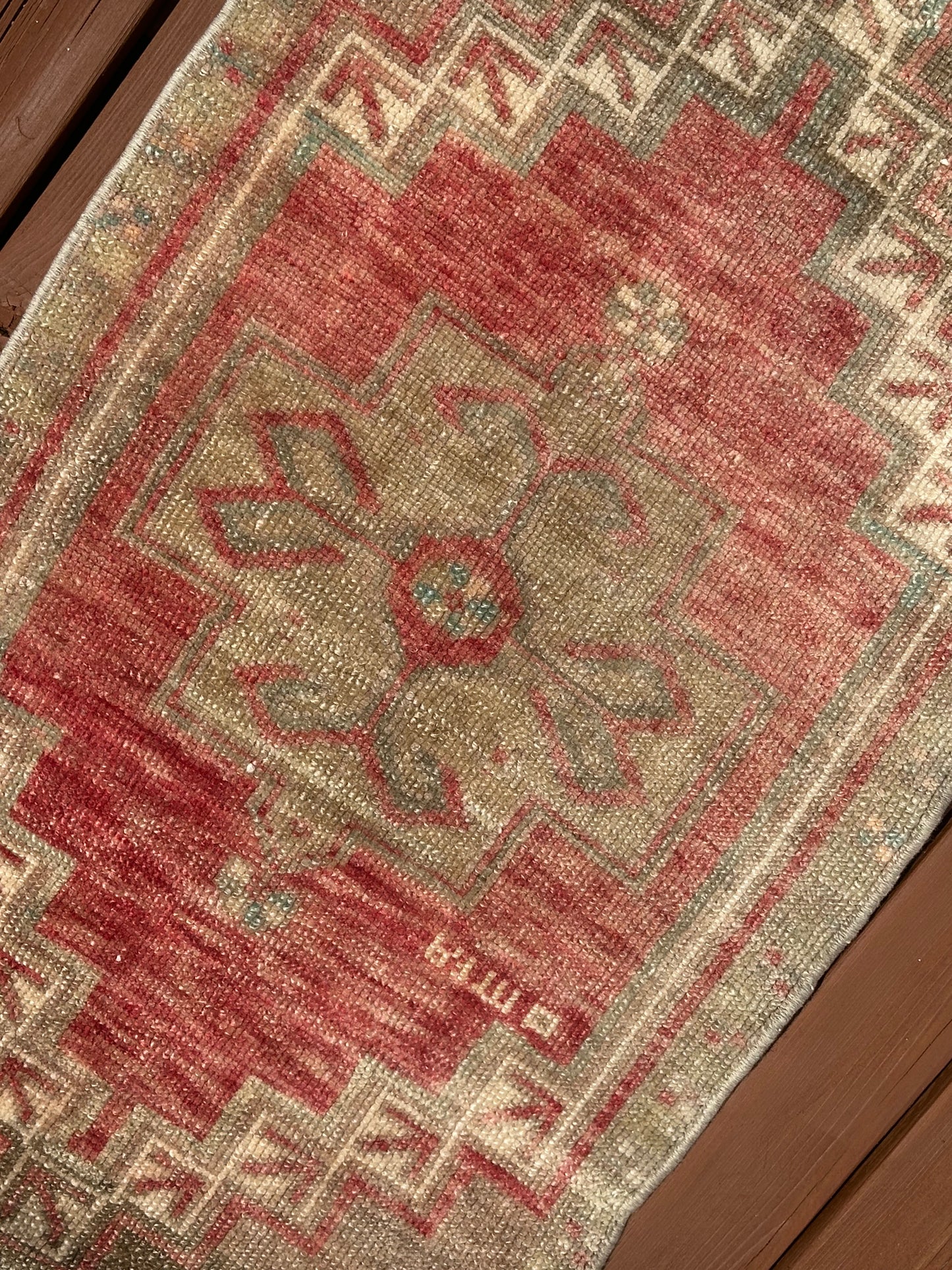 SEVDA - Vintage Turkish Mini Rug