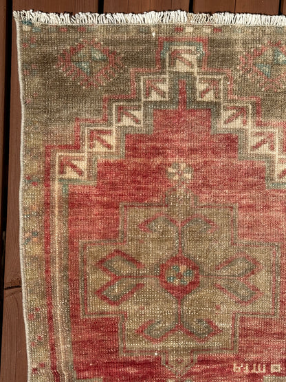 SEVDA - Vintage Turkish Mini Rug