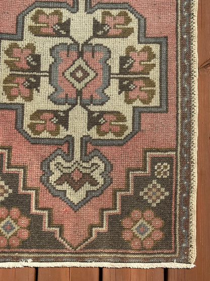 BAHAR - Vintage Turkish Mini Rug, 1.9 x 3 ft