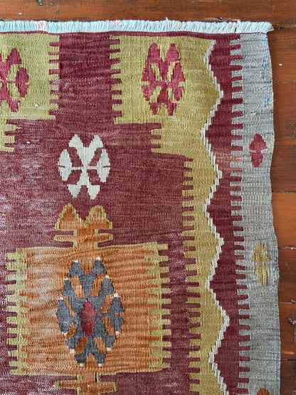 Handwoven Turkish Kilim Rug – Geometric Tribal Design in Burgundy, Olive Green, and Gray – Small Vintage-Style Area Rug – Artisan-Made Home Decor