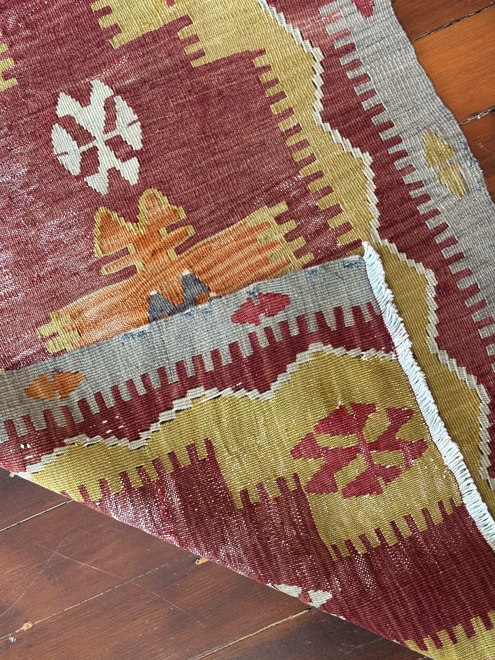 Handwoven Turkish Kilim Rug – Geometric Tribal Design in Burgundy, Olive Green, and Gray – Small Vintage-Style Area Rug – Artisan-Made Home Decor