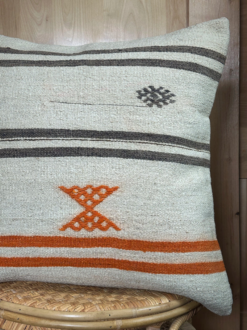 Minimalist Turkish Kilim Pillow Cover – Handwoven Wool Cushion in Ivory with Burnt Orange and Charcoal Gray Tribal Stripes – Modern Boho and Southwestern Home Decor